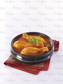 Chicken Curry Chicken curry in black bowl image preview