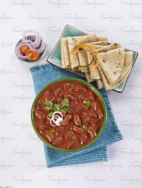 Rajma Curry Red kidney beans curry & flat bread image preview